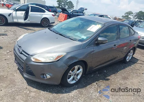 2013 Ford Focus Se z USA, uszkodzony, nr VIN 1FADP3F2XDL246149